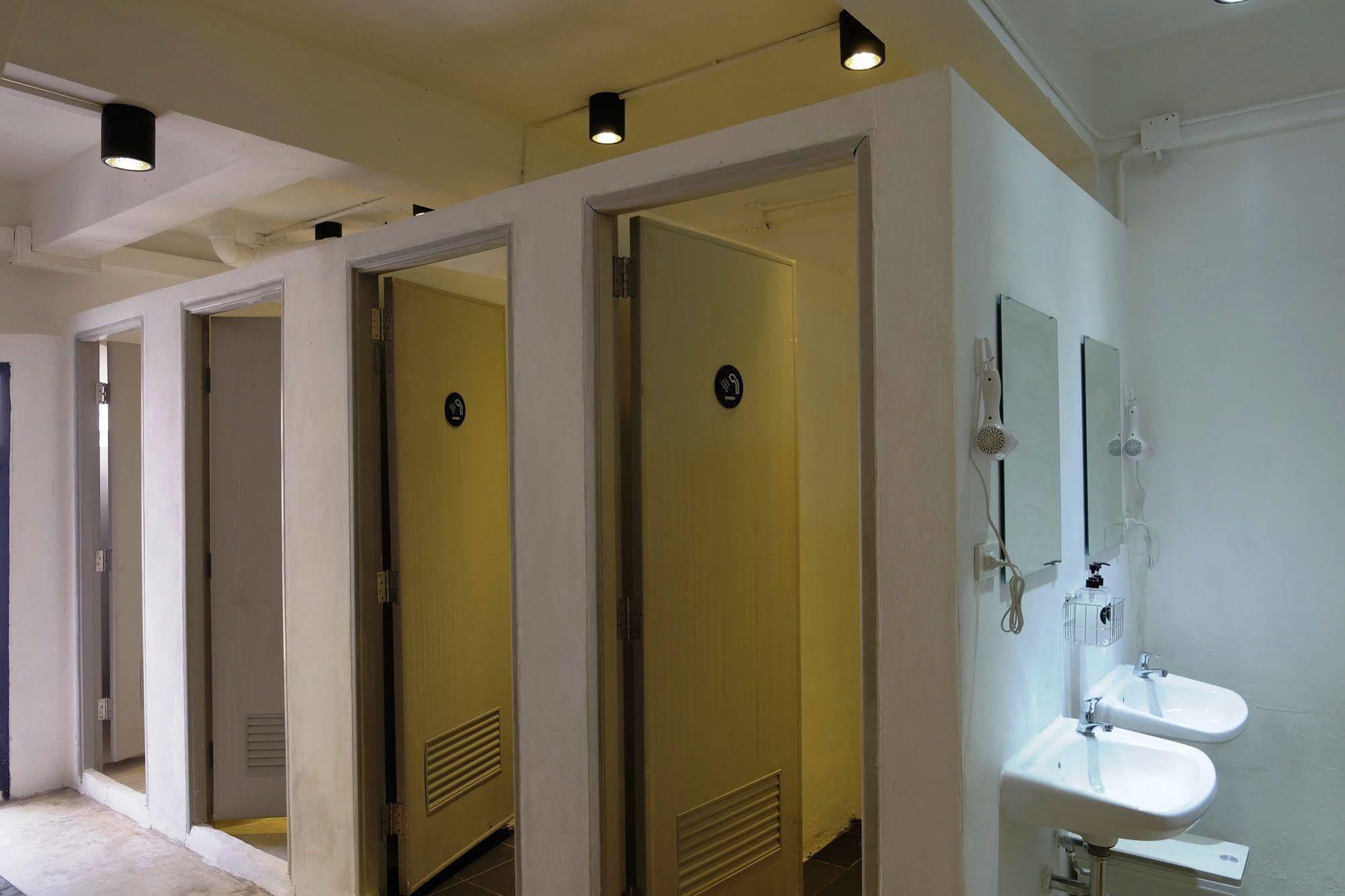 Seek Sleep Hostel Бангкок Екстер'єр фото