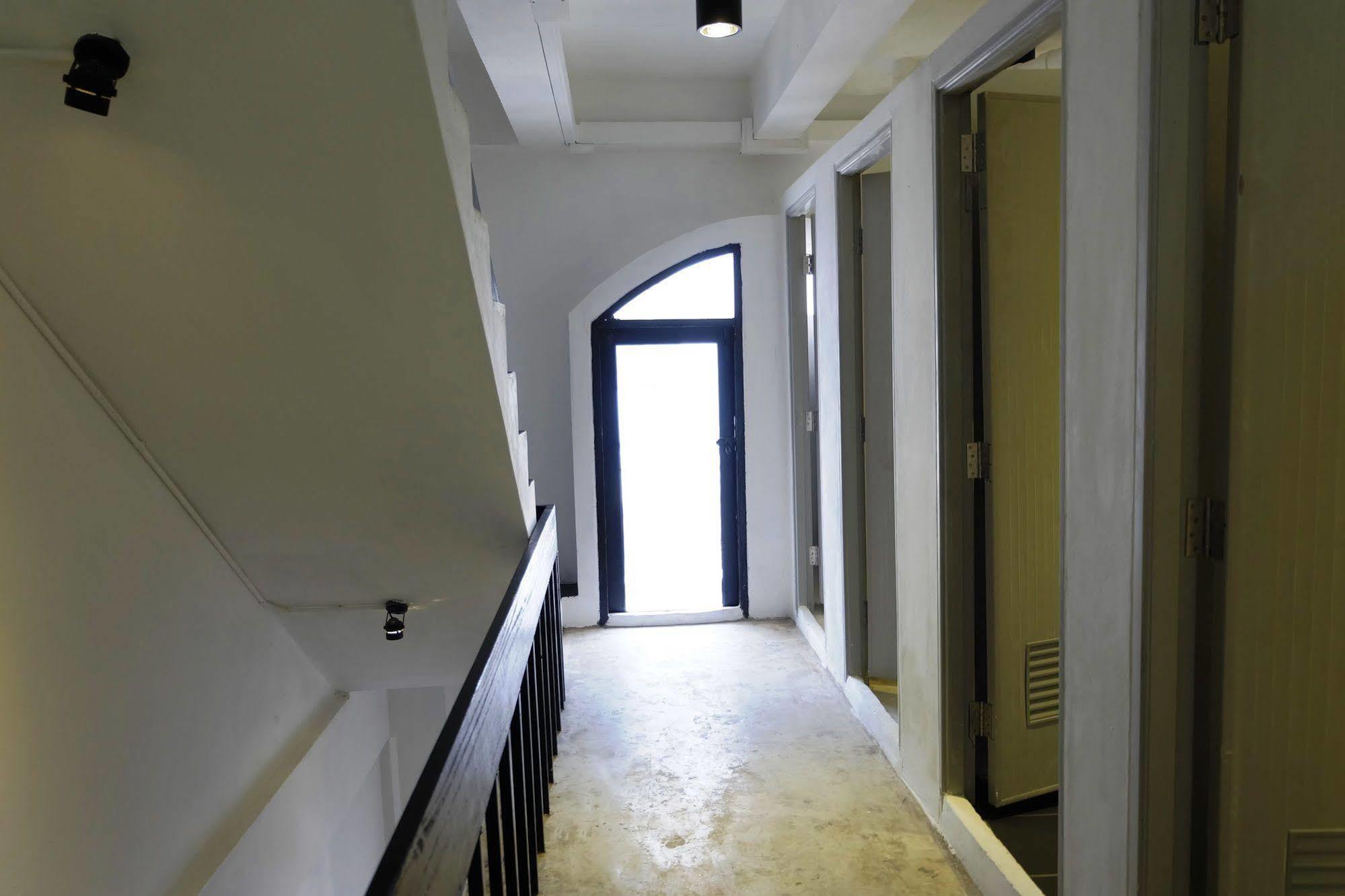Seek Sleep Hostel Бангкок Екстер'єр фото